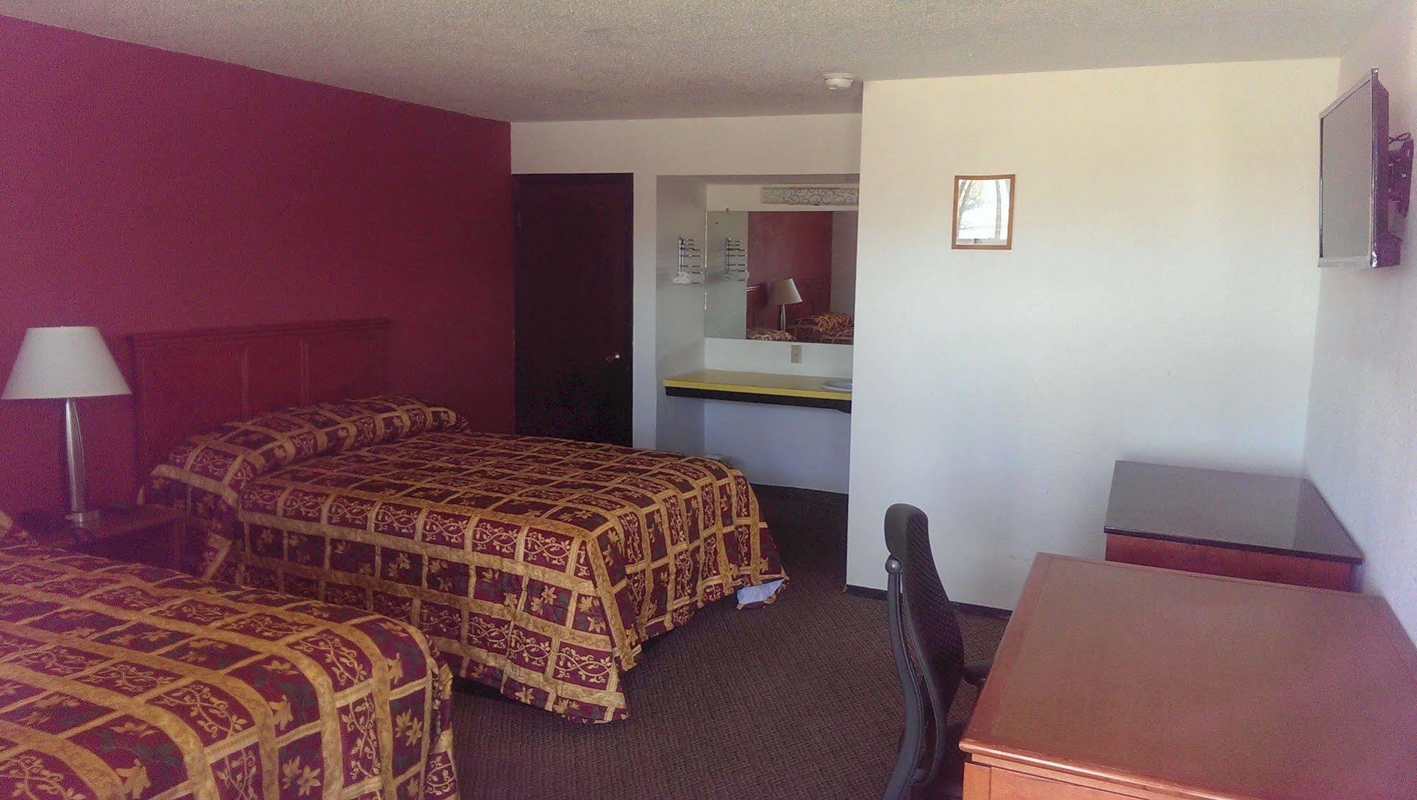 וויצ'יטה Airport Lodge מראה חיצוני תמונה
